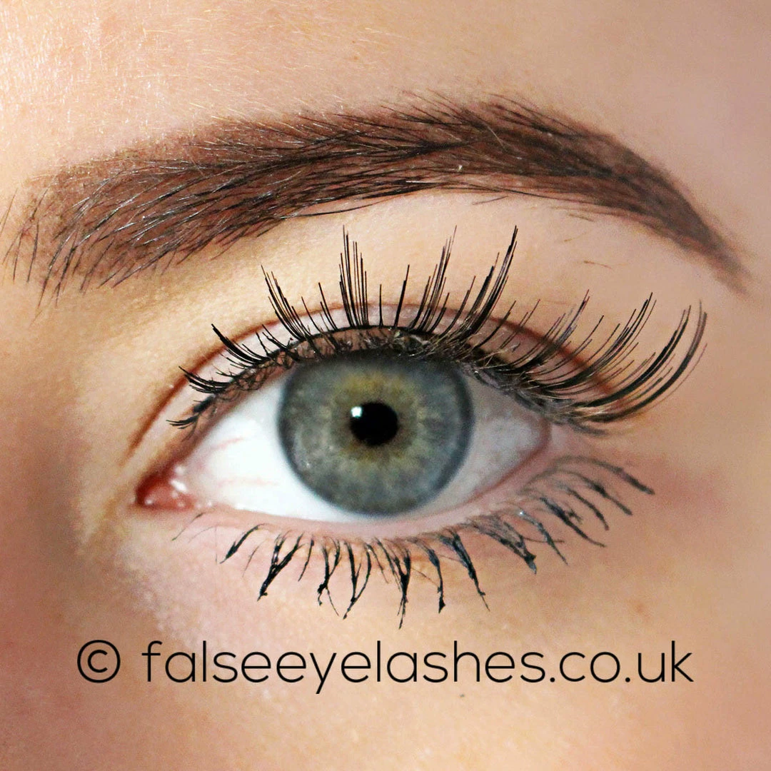 Ardell Curvy Lashes 414 Black 4 Ardell Curvy Lashes 414 Black