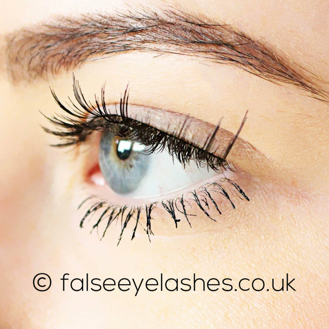 Ardell Curvy Lashes 414 Black 5 Ardell Curvy Lashes 414 Black