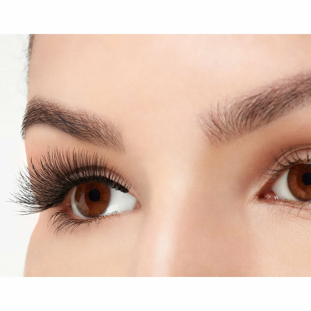 Ardell Double Wispies 113 Lashes (with DUO Glue) 7 Ardell Double Wispies 113 Lashes (with DUO Glue)