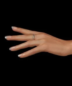 New Arrivals Ardell Nails Nail Addict French False Nails - French Glitter