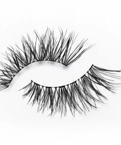 Eylure Fluttery Light Pre-Glued Lashes 008