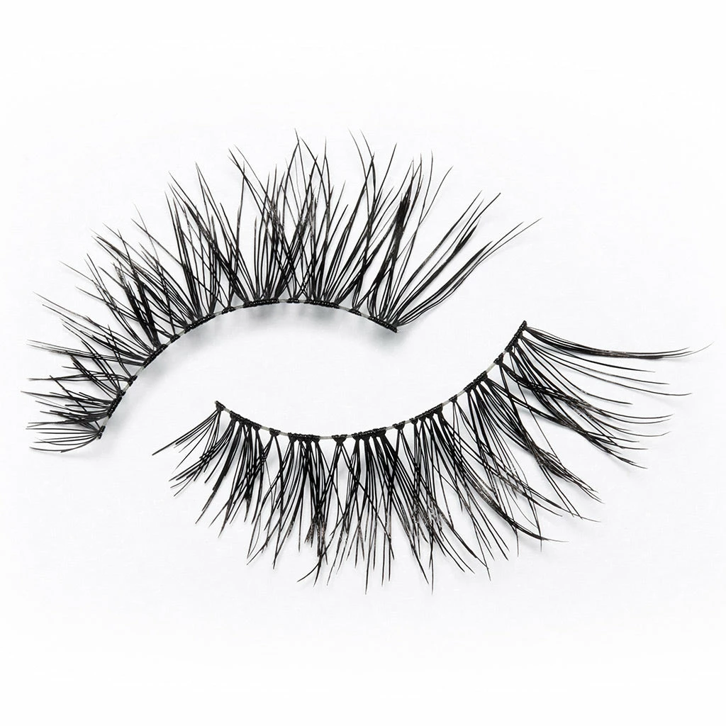 Eylure Fluttery Light Pre-Glued Lashes 008 4 Eylure Fluttery Light Pre-Glued Lashes 008