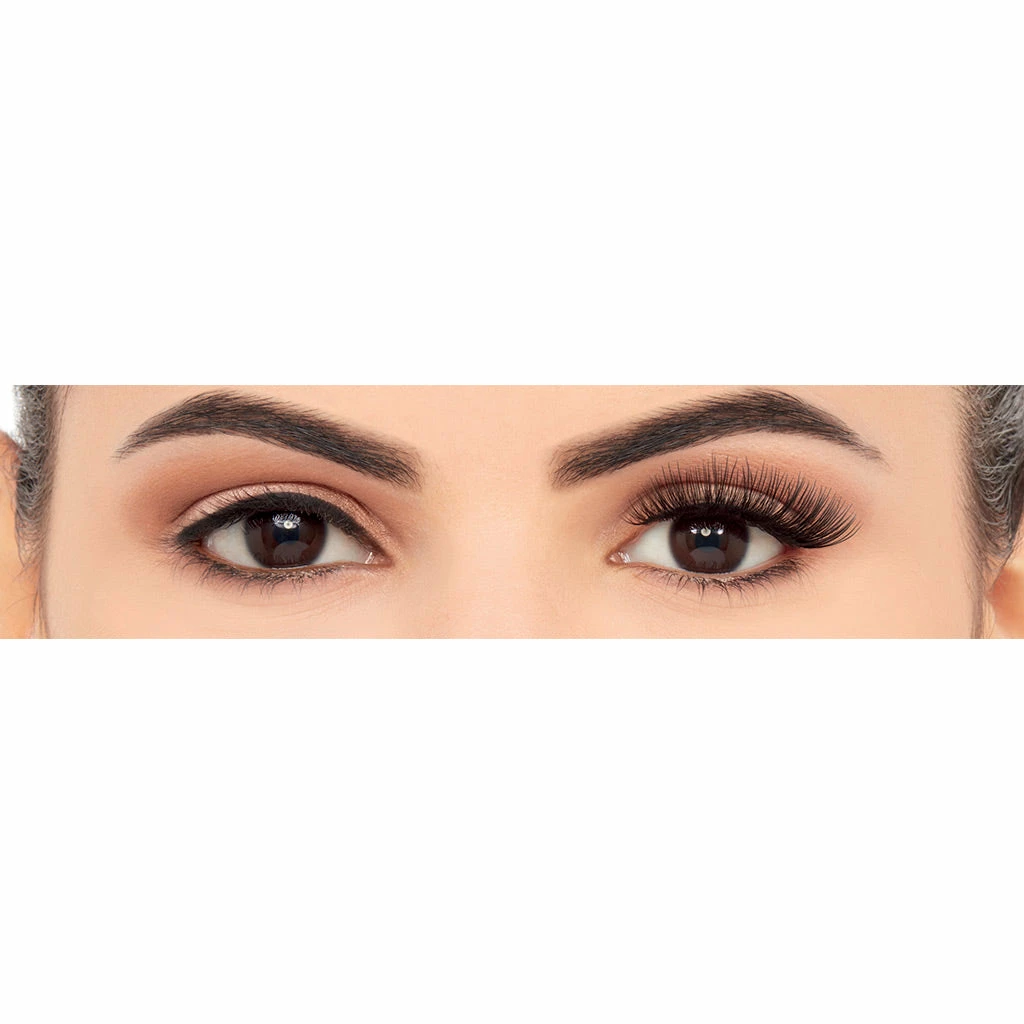 Eylure Luxe 3D Lashes - Star New Arrivals 5 Eylure Luxe 3D Lashes - Star New Arrivals