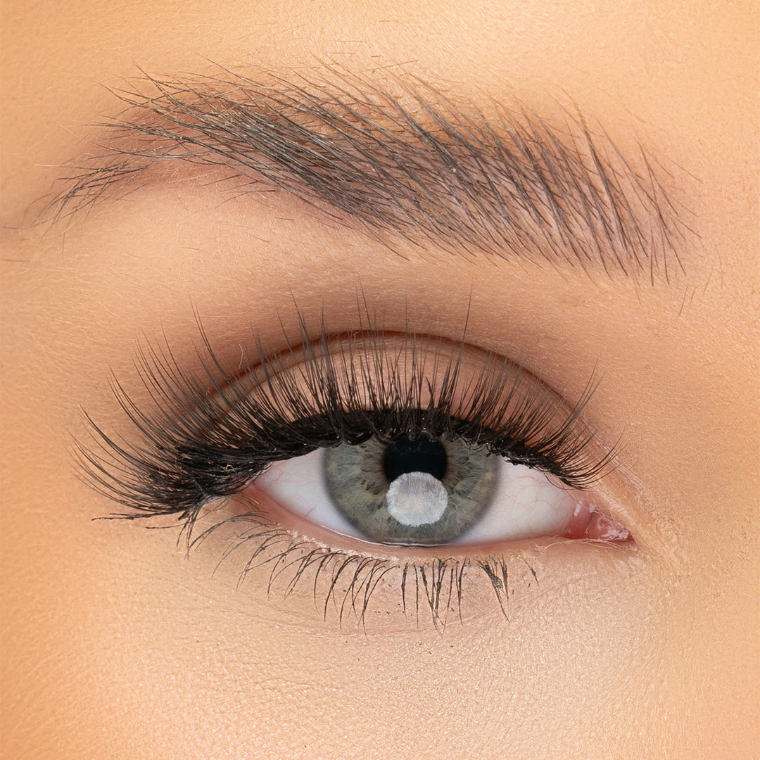 Invogue False Eyelashes - Playful 4 Invogue False Eyelashes - Playful