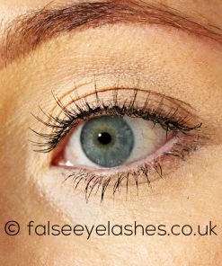 Kiss Lashes Kiss True Volume Lashes - Chic 8 Kiss Lashes Kiss True Volume Lashes - Chic