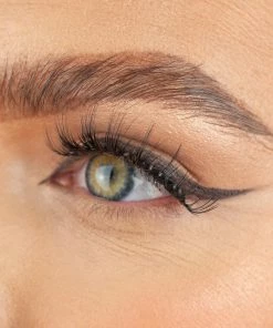 Land Of Lashes - Naked #2