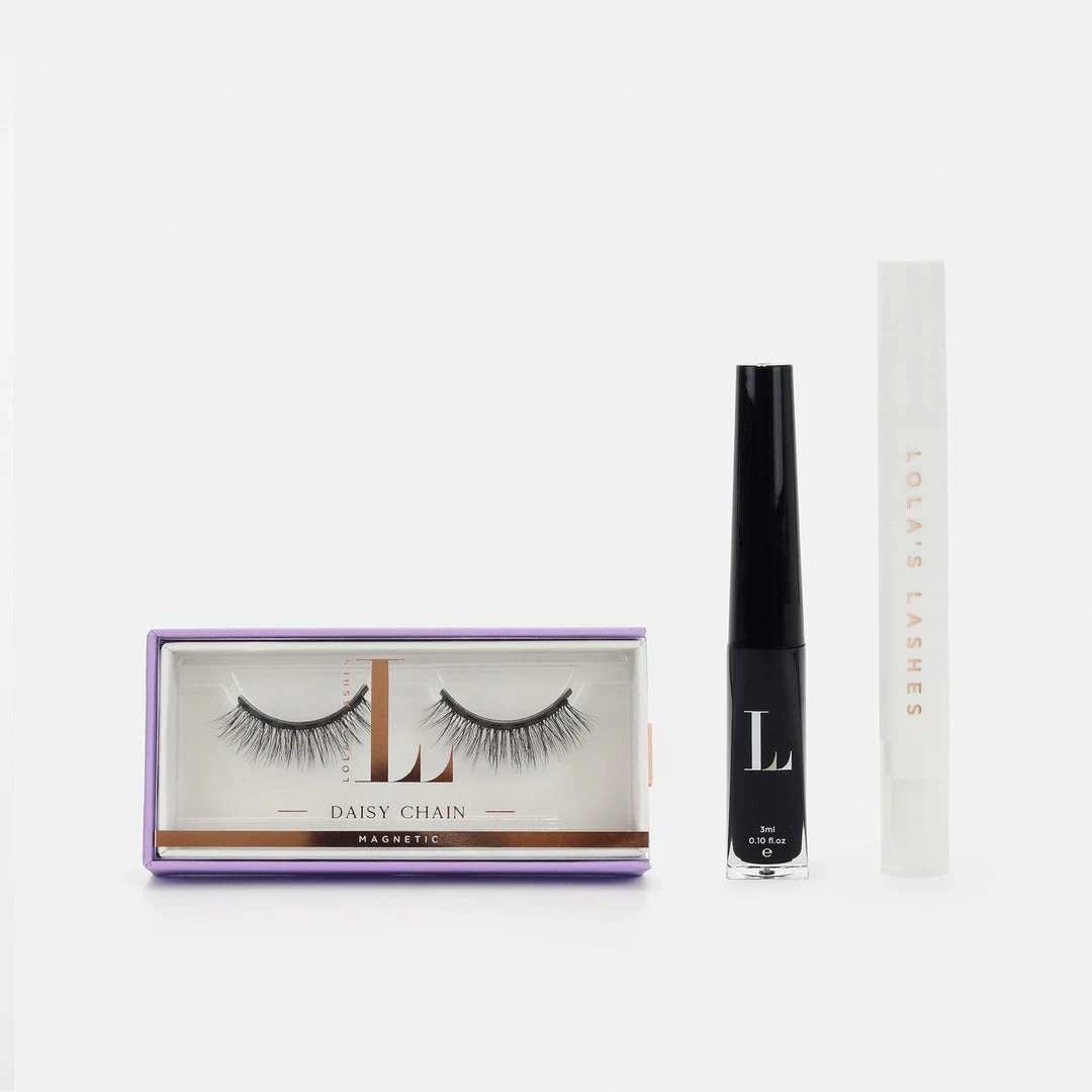 Lola's Lashes Hybrid Magnetic Lash Kit - Daisy Chain 4 Lola's Lashes Hybrid Magnetic Lash Kit - Daisy Chain