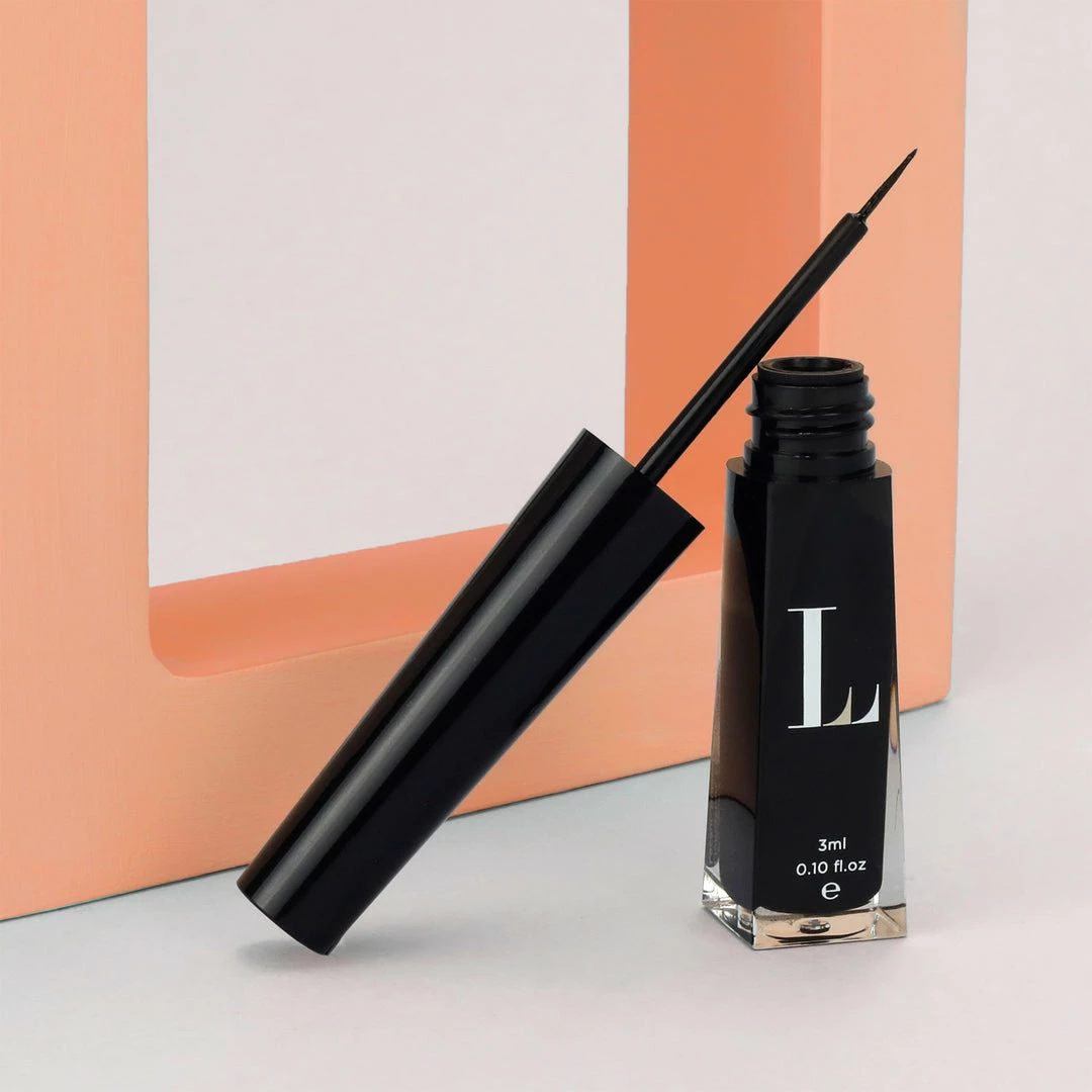 Lola's Lashes - Hybrid Magnetic Liner Black (3ml) New Arrivals 4 Lola's Lashes - Hybrid Magnetic Liner Black (3ml) New Arrivals