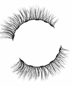 New Arrivals Lola's Lashes Magnetic Lash Kit - Jeans & A Nice Top