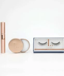 Lola's Lashes Magnetic Lash Kit - Sapphire New Arrivals