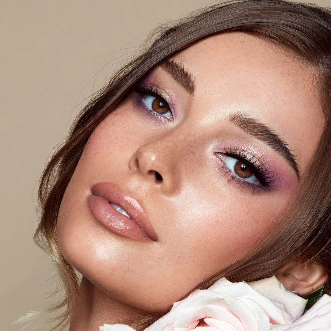 Lola's Lashes Magnetic Lash Kit - Sapphire New Arrivals 6 Lola's Lashes Magnetic Lash Kit - Sapphire New Arrivals