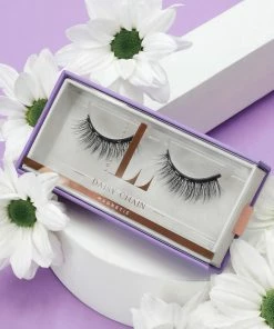 Lola's Lashes Magnetic Lashes - Daisy Chain New Arrivals 7 Lola's Lashes Magnetic Lashes - Daisy Chain New Arrivals