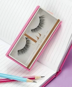 Lola's Lashes Magnetic Lashes - Love Letter 7 Lola's Lashes Magnetic Lashes - Love Letter