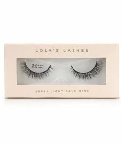 Lola's Lashes Strip Lashes - Jeans & A Nice Top 7 Lola's Lashes Strip Lashes - Jeans & A Nice Top