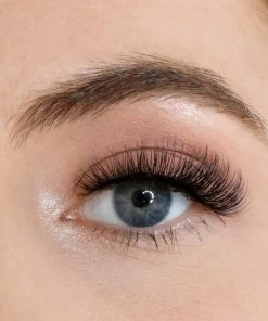 New Arrivals Lola's Lashes Strip Lashes - Queen Me