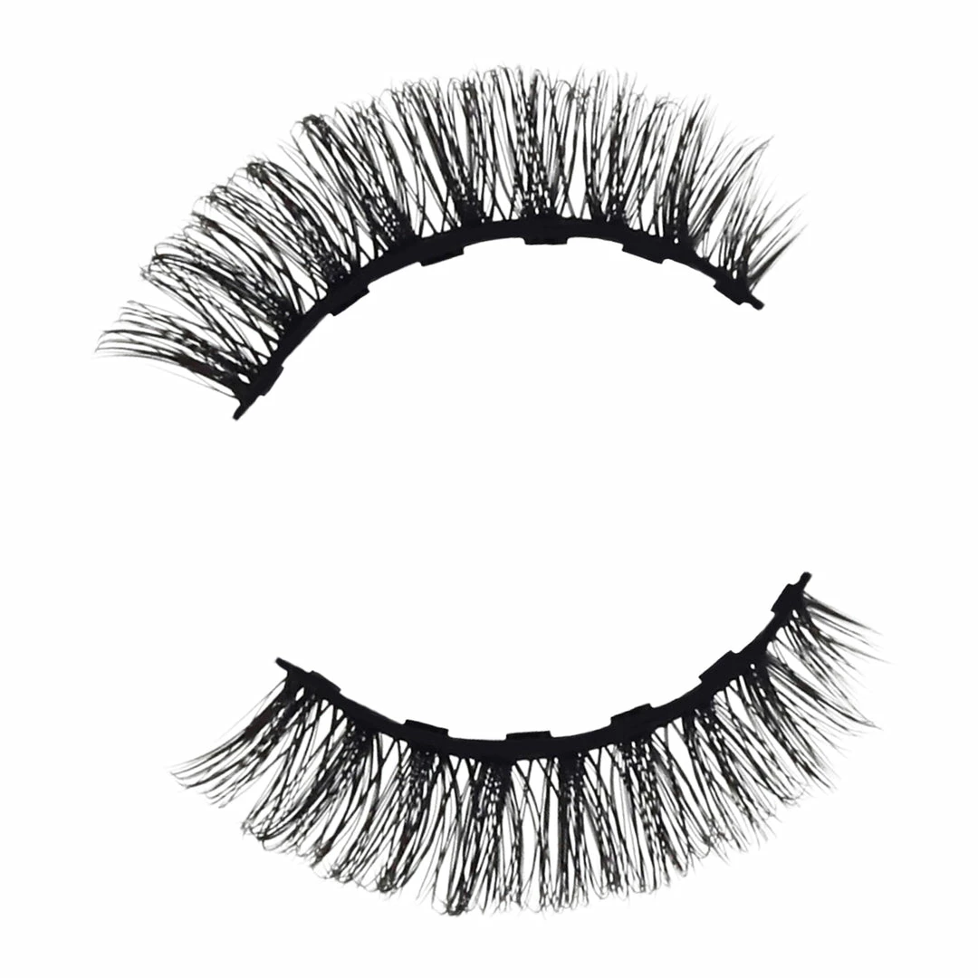 Lola's Lashes X Liberty Magnetic Lashes - Red Carpet 3 Lola's Lashes X Liberty Magnetic Lashes - Red Carpet