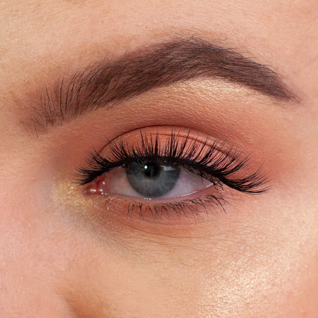 One Lash Chance False Eyelashes - 017 6 One Lash Chance False Eyelashes - 017