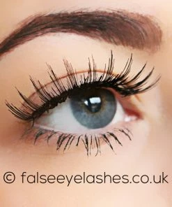 Red Cherry Lashes Style #38 (Daisy)