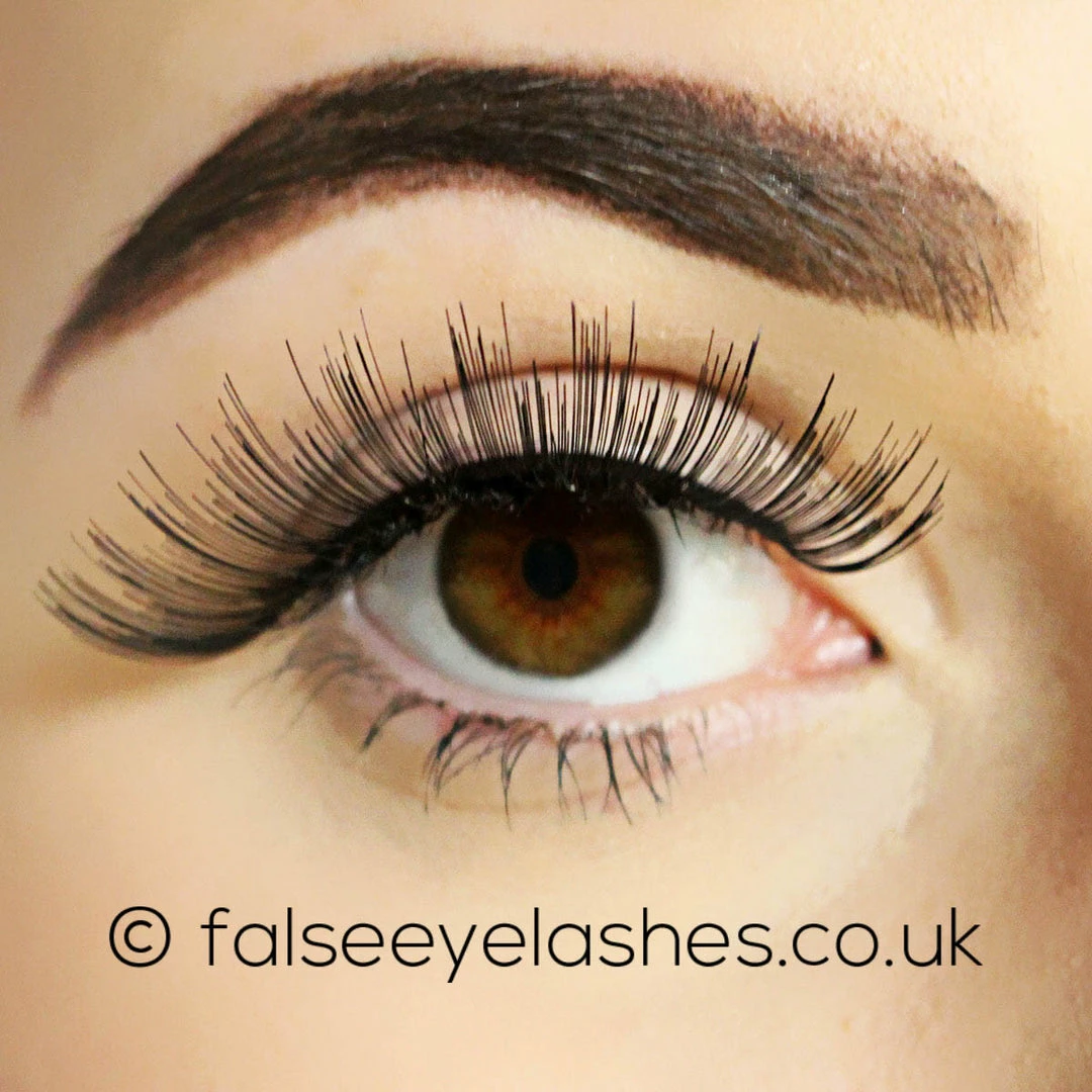 Red Cherry Lashes Style #112 (Rosebud) 5 Red Cherry Lashes Style #112 (Rosebud)