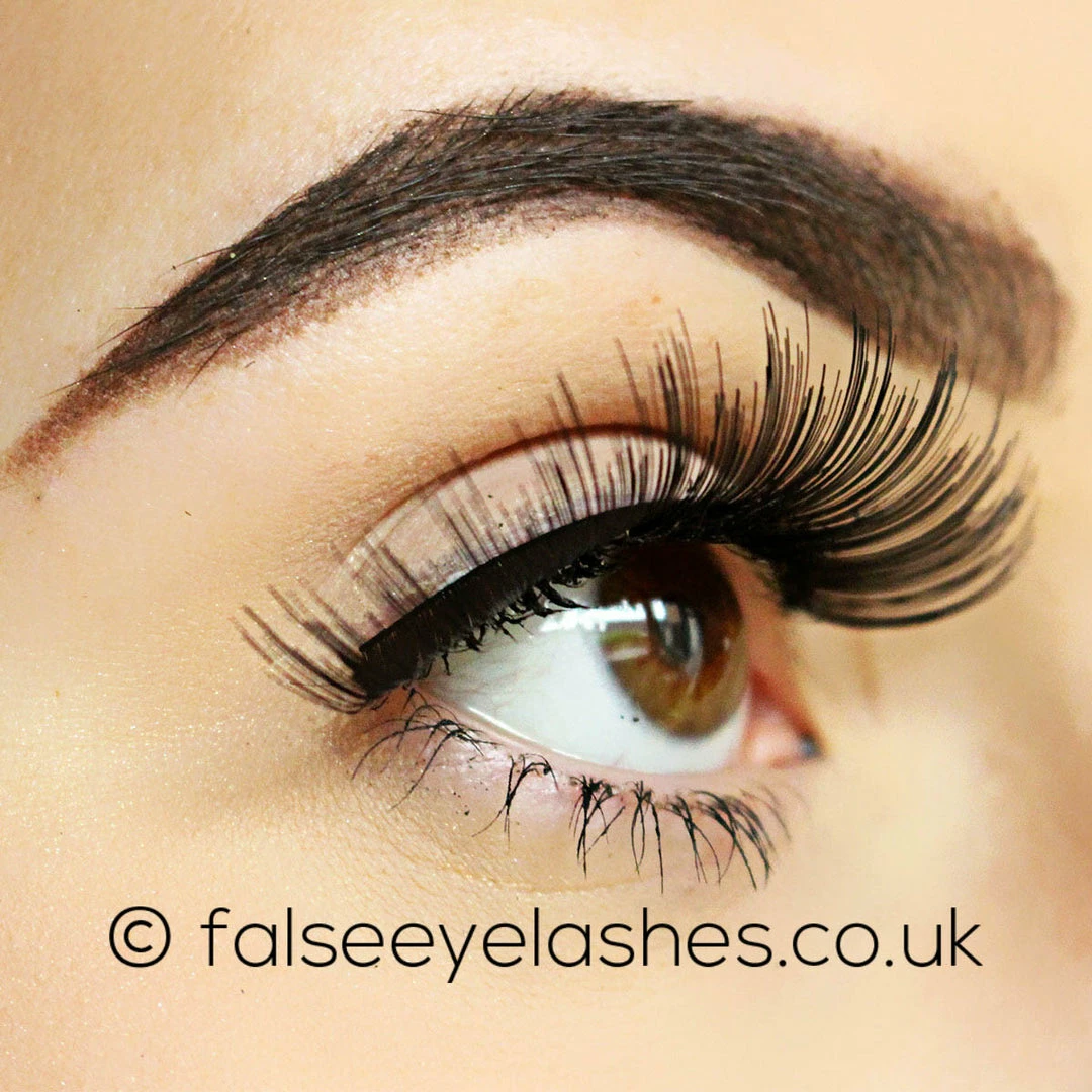 Red Cherry Lashes Style #112 (Rosebud) 6 Red Cherry Lashes Style #112 (Rosebud)