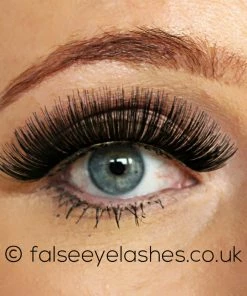 Red Cherry Lashes Style #201 (Larou) 8 Red Cherry Lashes Style #201 (Larou)