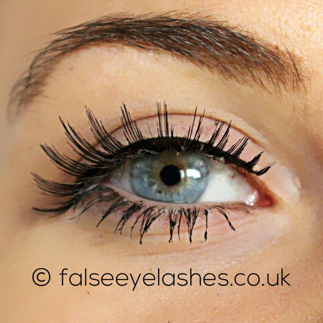 Red Cherry Lashes Style #62 (Gigi) New Arrivals 5 Red Cherry Lashes Style #62 (Gigi) New Arrivals