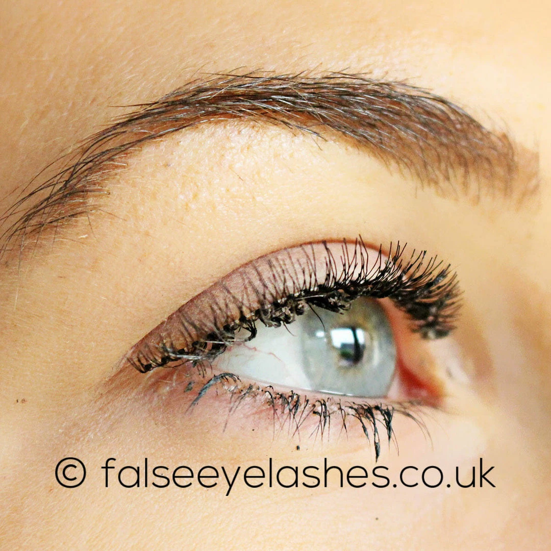 Red Cherry Lashes Style #747U (Peony) New Arrivals 6 Red Cherry Lashes Style #747U (Peony) New Arrivals