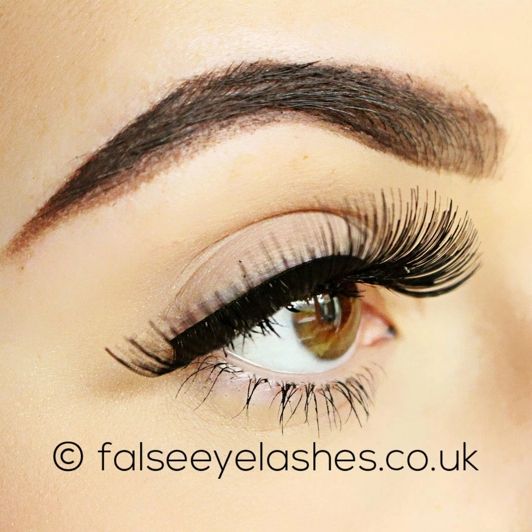 Red Cherry Lashes Style #80 (Ginger) 6 Red Cherry Lashes Style #80 (Ginger)