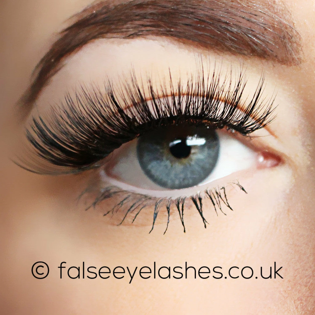 Unicorn Lashes New Arrivals Unicorn 3D Faux Mink Lashes - Rebel Smoke 6 Unicorn Lashes New Arrivals Unicorn 3D Faux Mink Lashes - Rebel Smoke